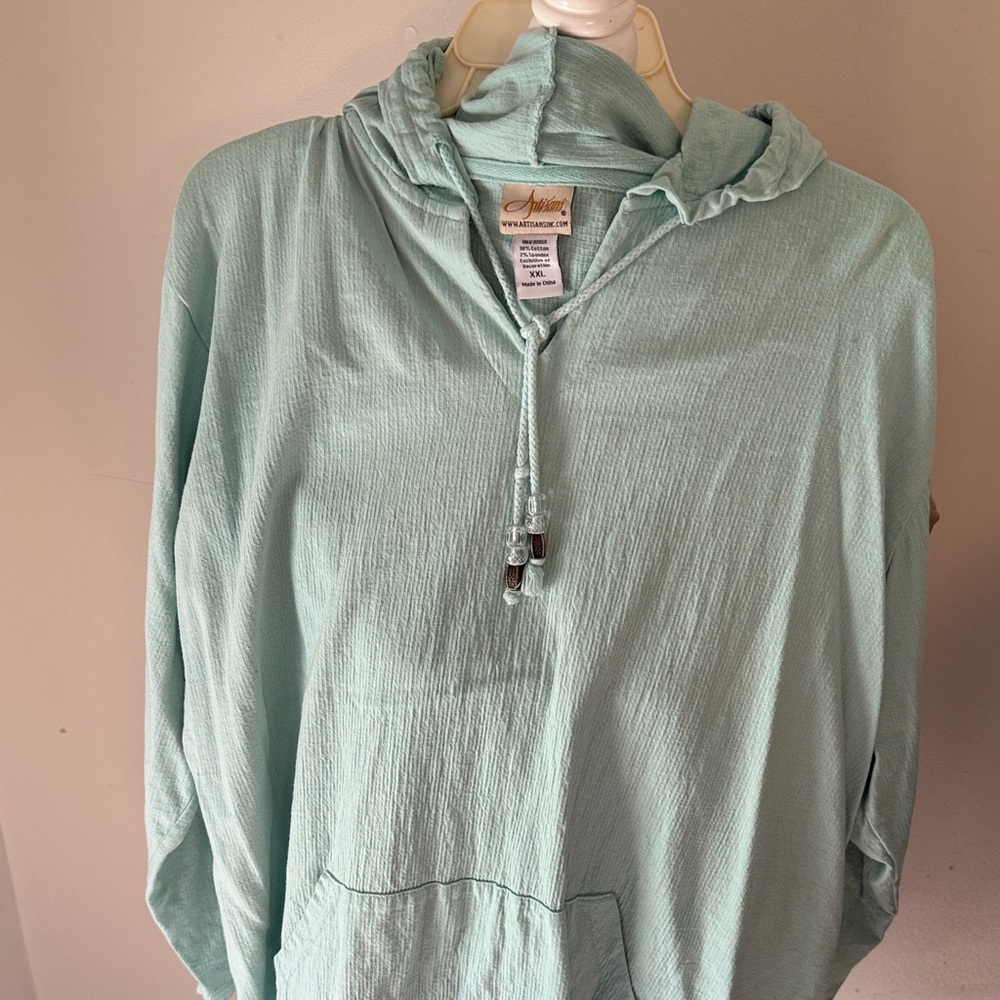 Artisan Light Green Long Sleeve Top